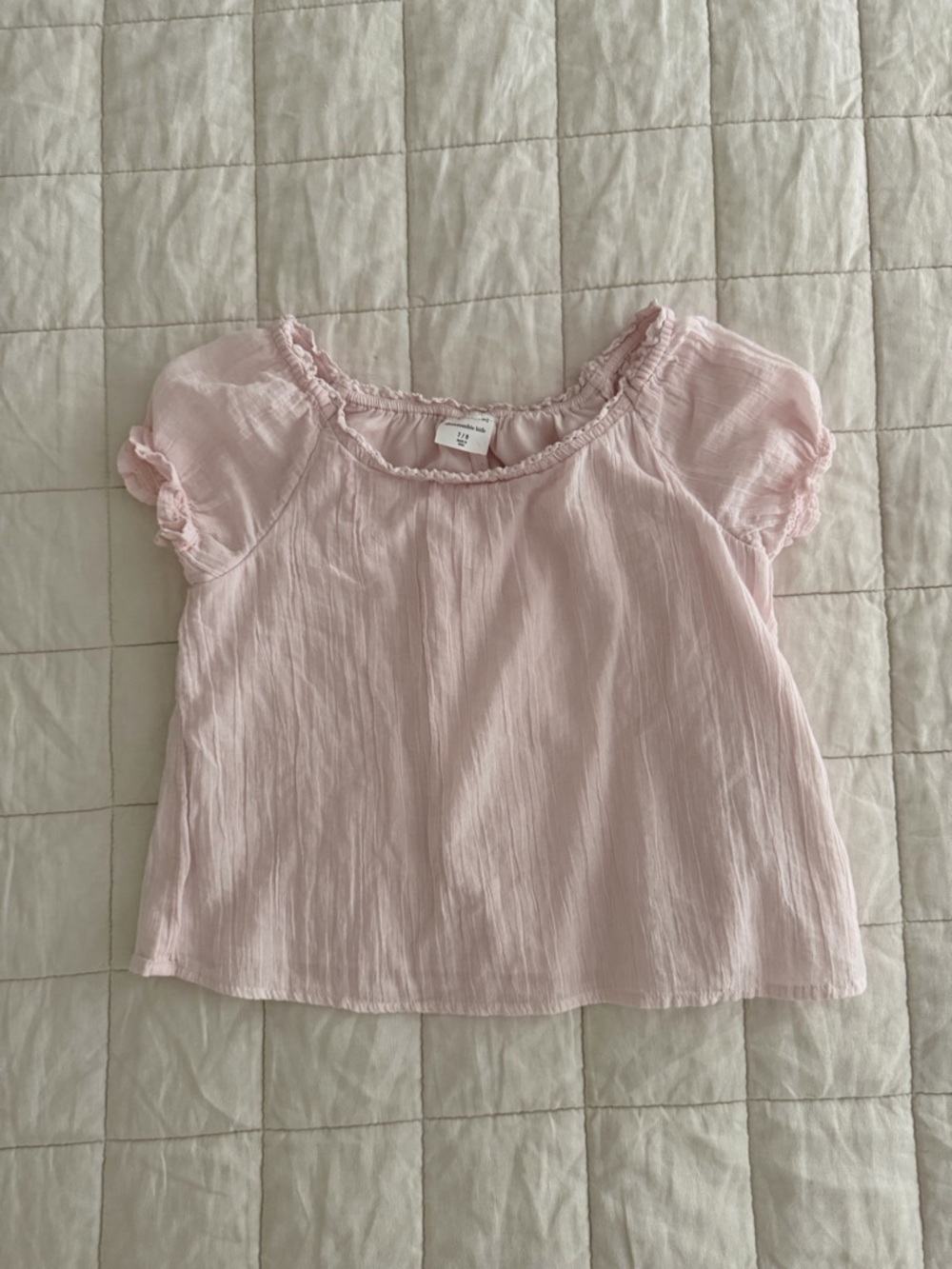 abercrombie kids - Size 7/8 - Pale Pink Ruffled Gauze Short Sleeve Top